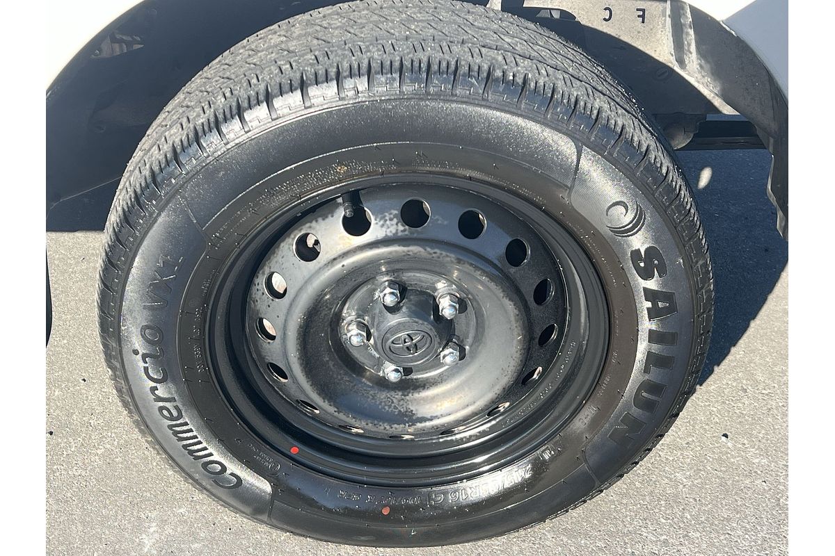 2017 Toyota Hilux Workmate TGN121R Rear Wheel Drive