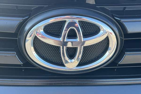 2017 Toyota Hilux Workmate TGN121R Rear Wheel Drive