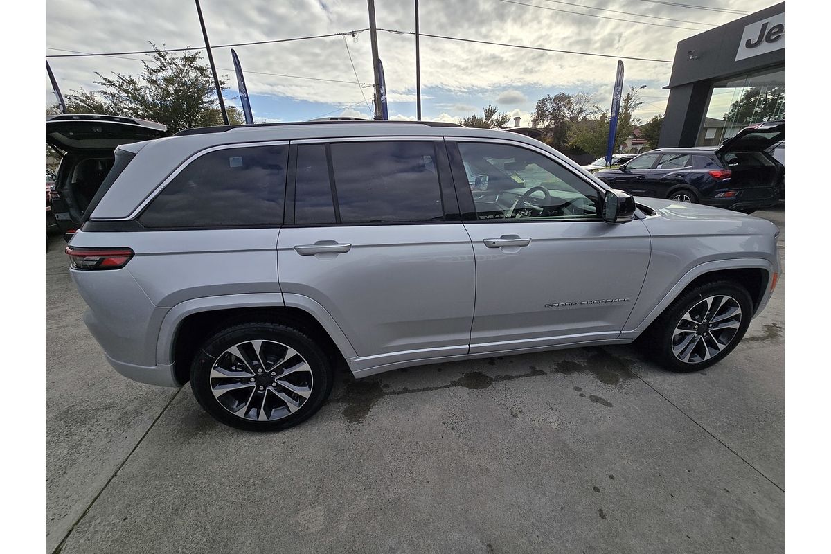 2023 Jeep Grand Cherokee Overland WL