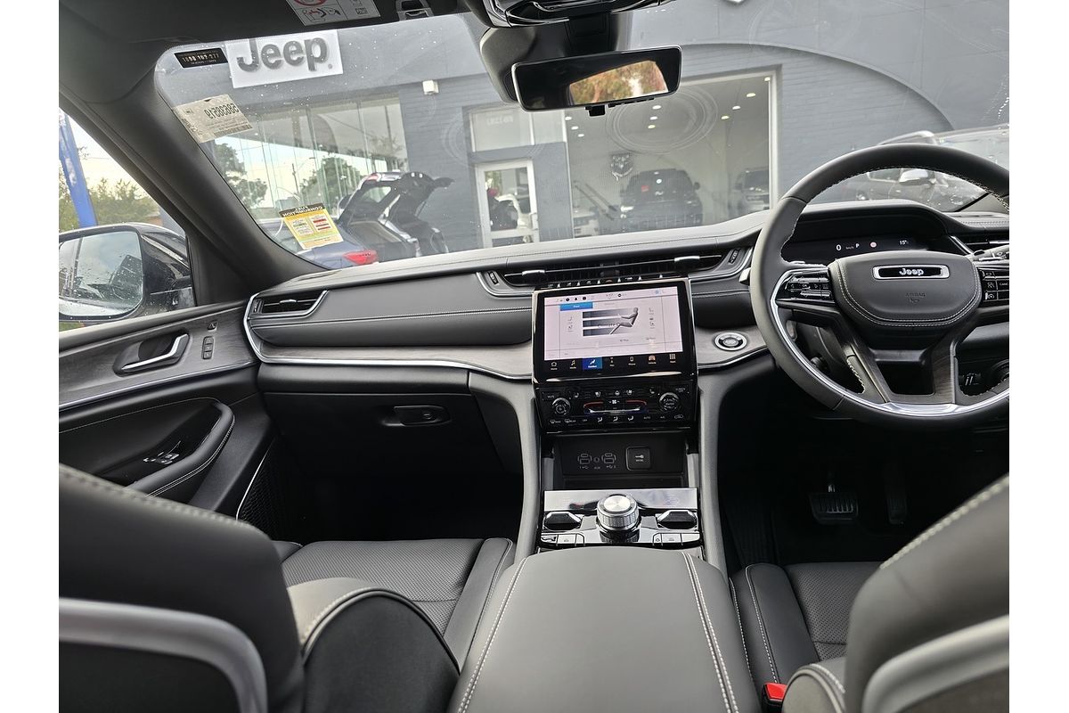 2023 Jeep Grand Cherokee Overland WL