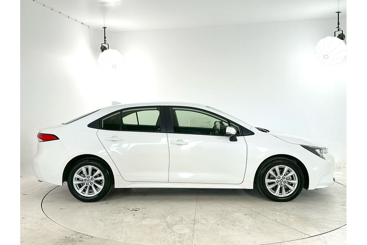 2022 Toyota Corolla Ascent Sport MZEA12R