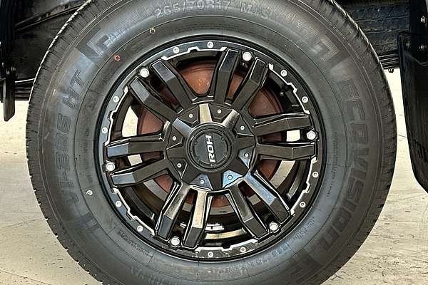 2017 Toyota Hilux SR5 GUN126R 4X4
