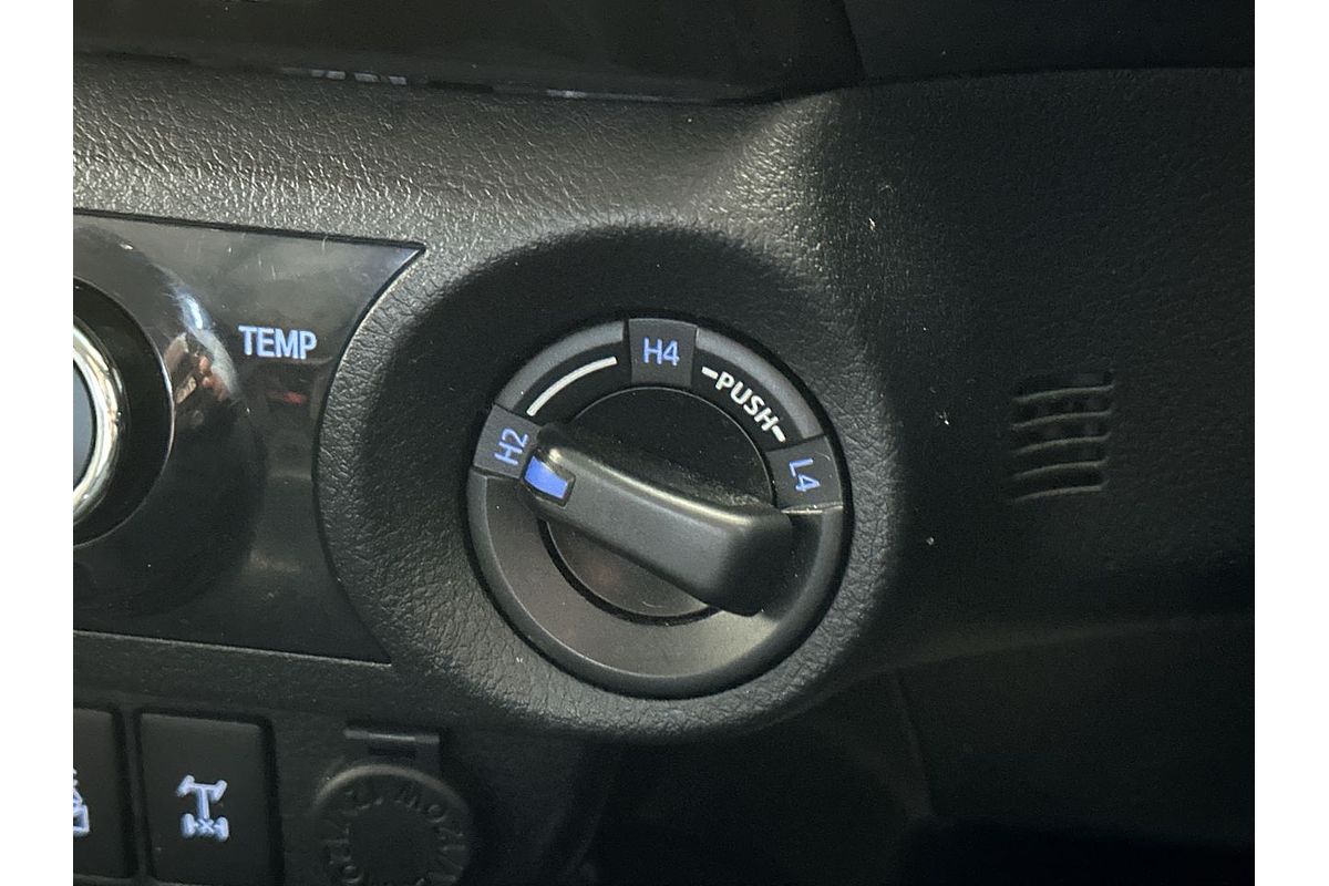 2017 Toyota Hilux SR5 GUN126R 4X4