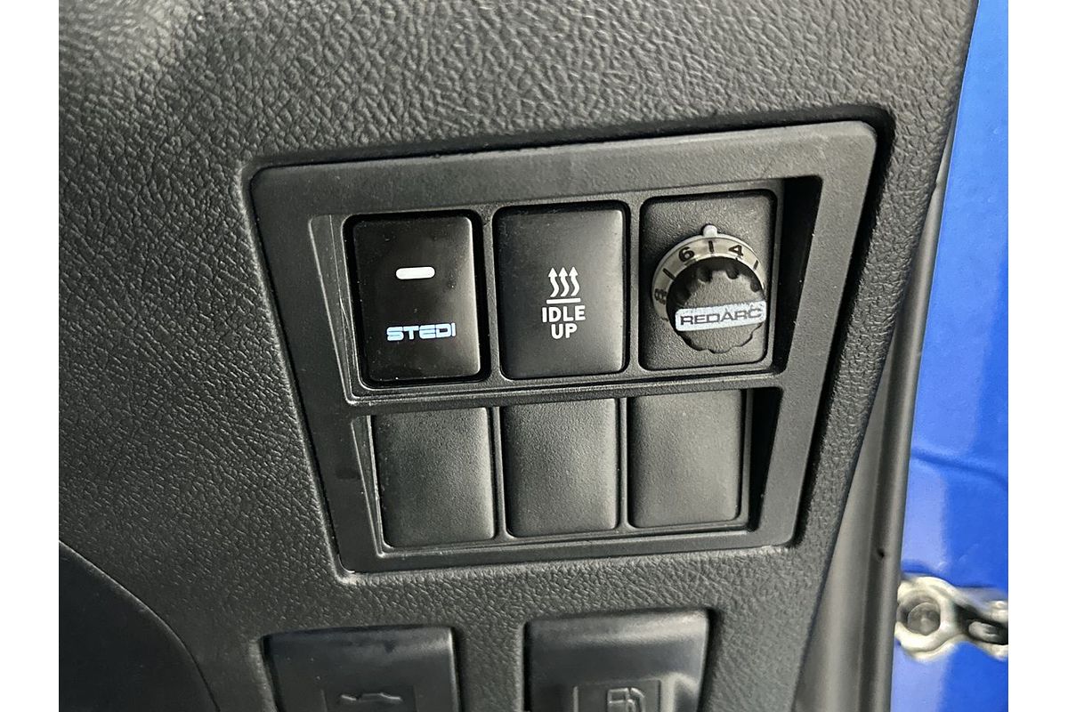 2017 Toyota Hilux SR5 GUN126R 4X4