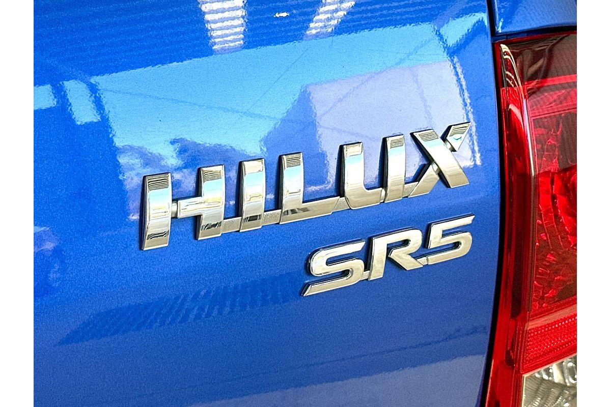 2017 Toyota Hilux SR5 GUN126R 4X4