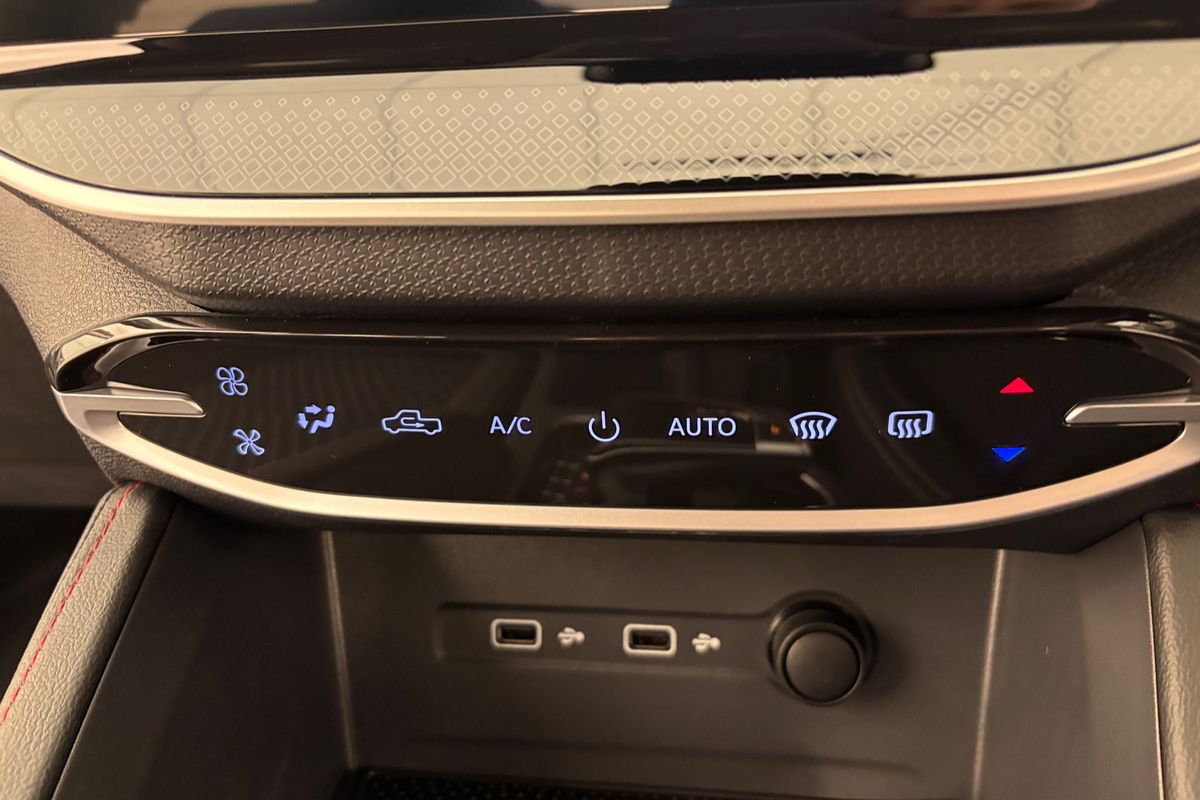 2025 LDV T60 Max PRO SK8C 4X4