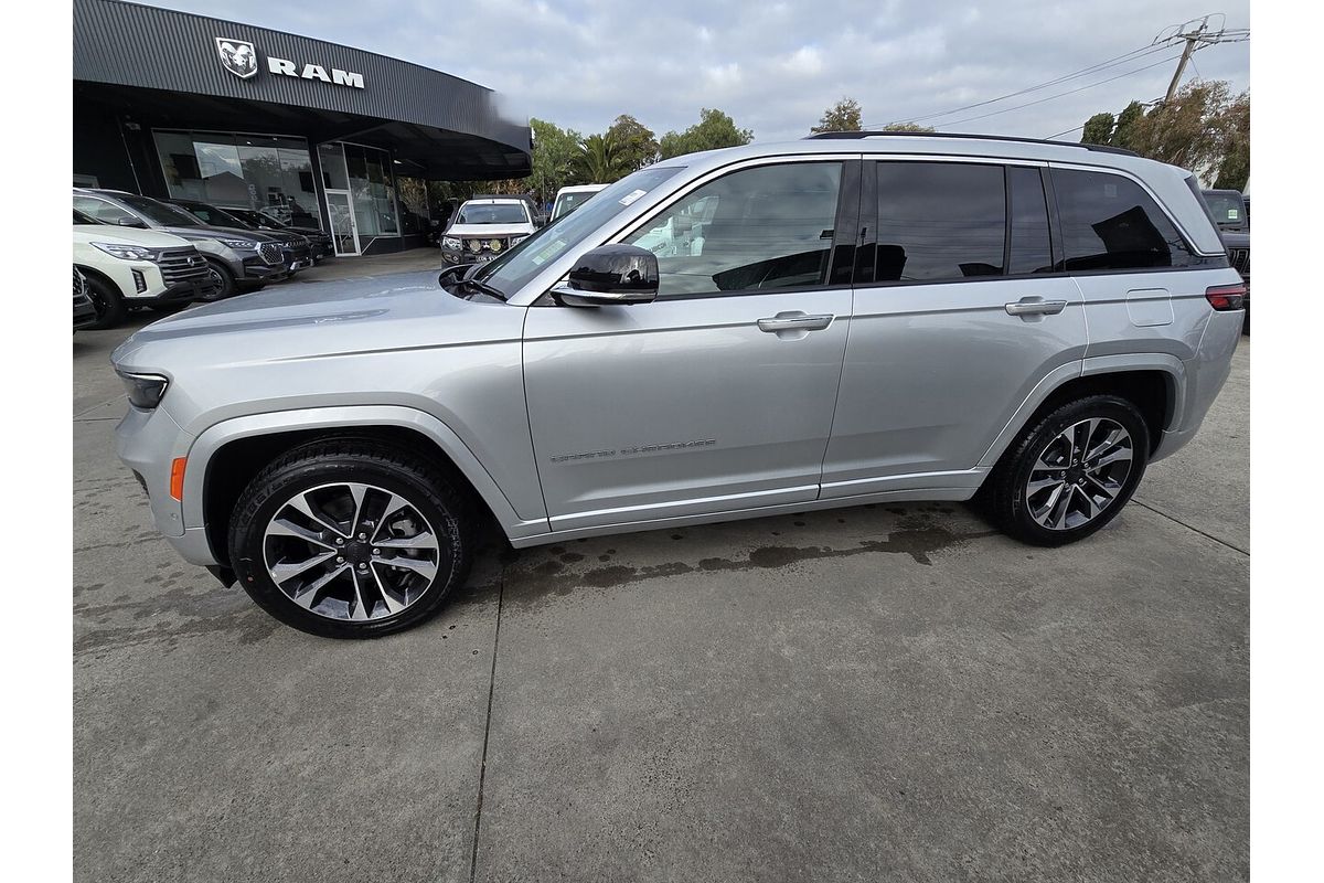 2023 Jeep Grand Cherokee Overland WL