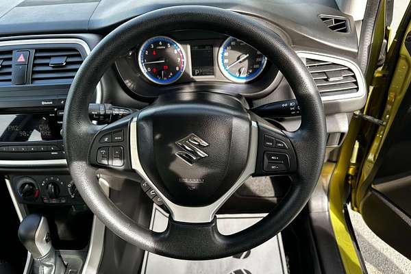 2014 Suzuki S-Cross GL JY