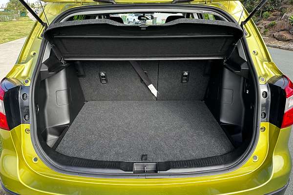 2014 Suzuki S-Cross GL JY