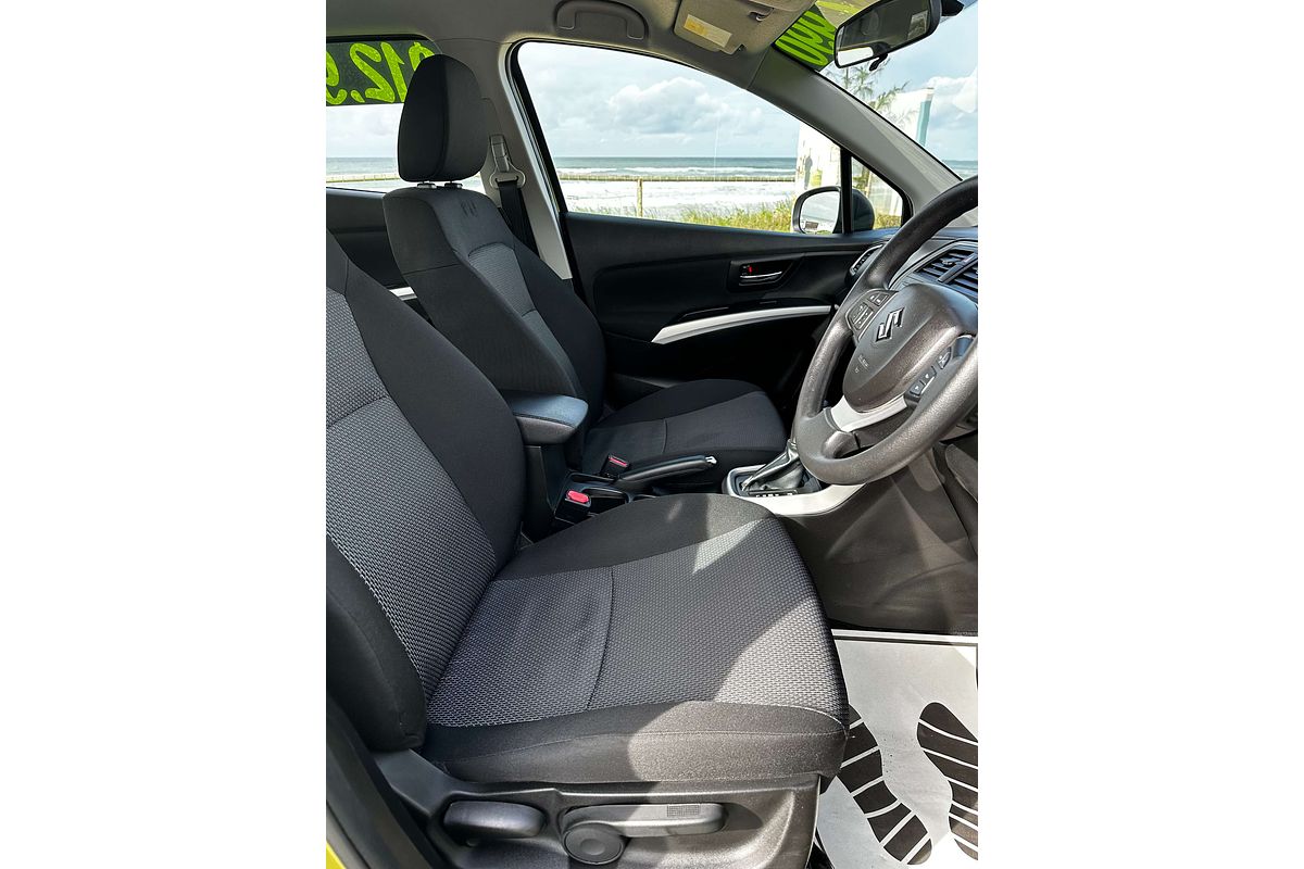 2014 Suzuki S-Cross GL JY