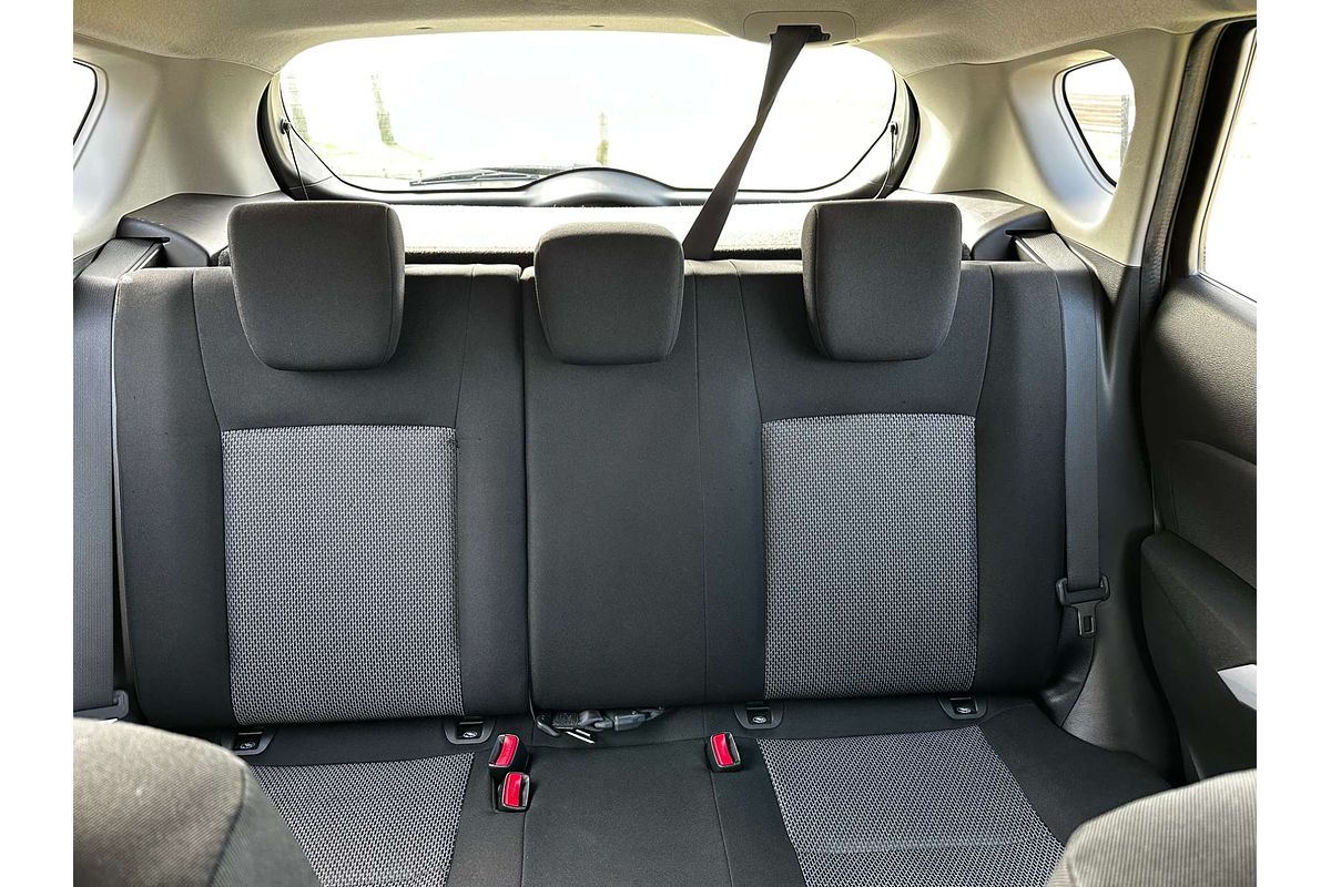 2014 Suzuki S-Cross GL JY