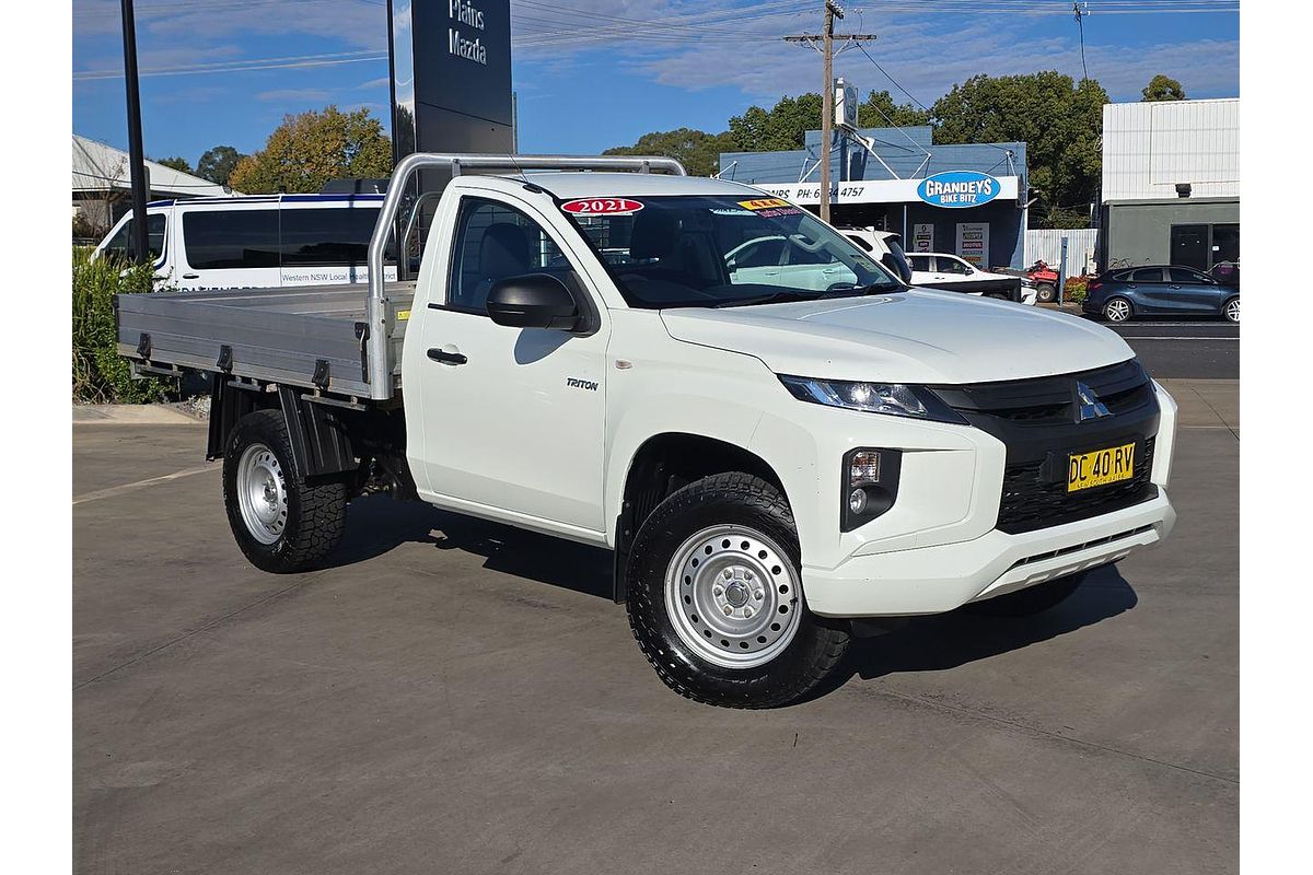 2021 Mitsubishi Triton GLX MR 4X4