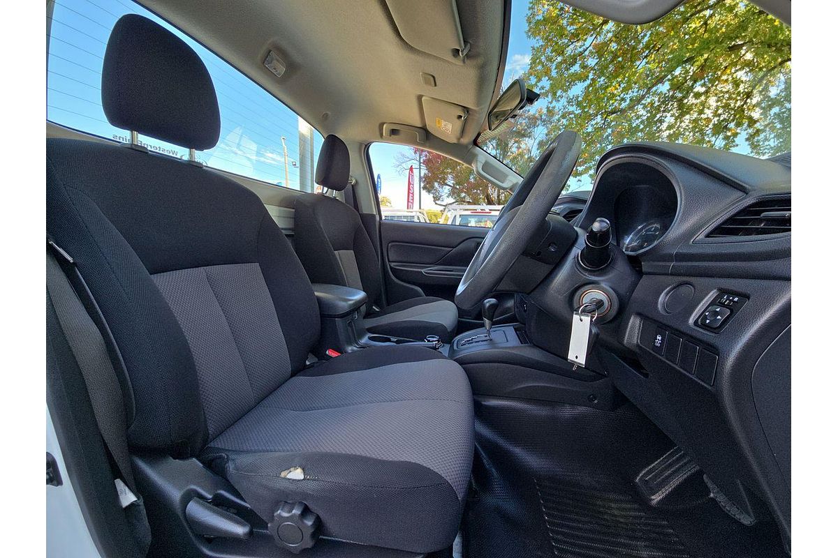 2021 Mitsubishi Triton GLX MR 4X4