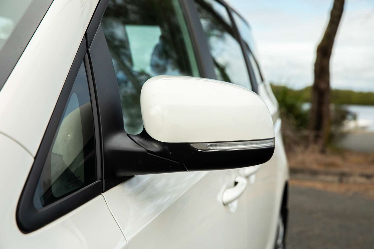 2020 Kia Carnival S YP