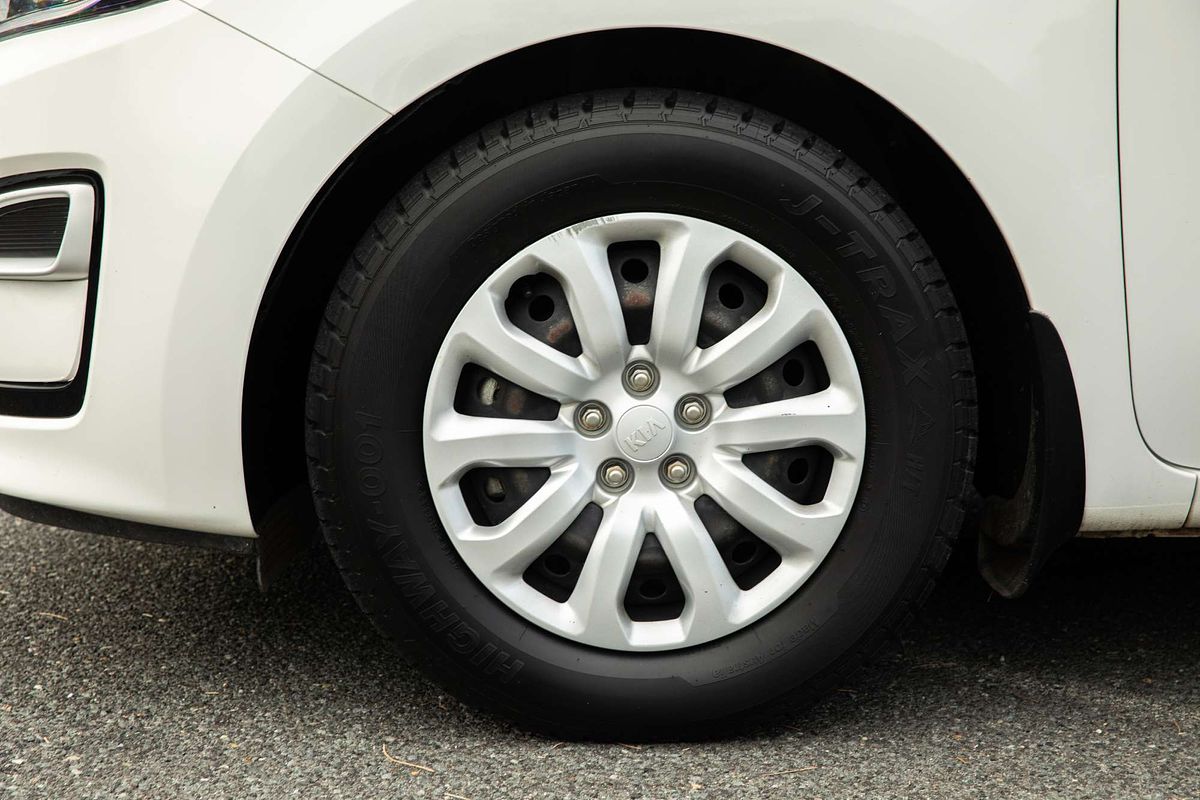 2020 Kia Carnival S YP