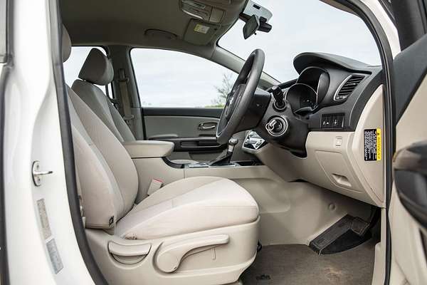 2020 Kia Carnival S YP