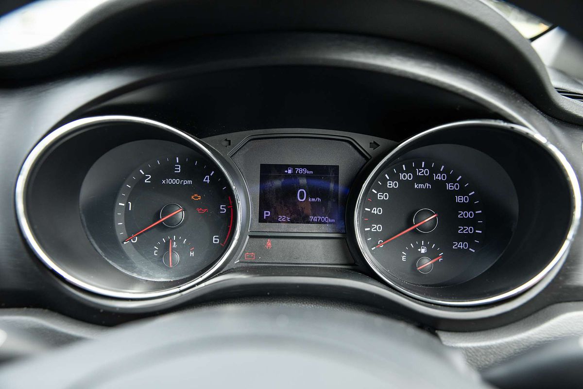 2020 Kia Carnival S YP