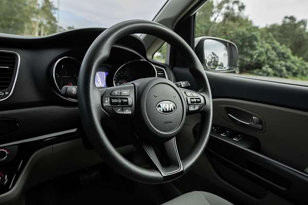 2020 Kia Carnival S YP