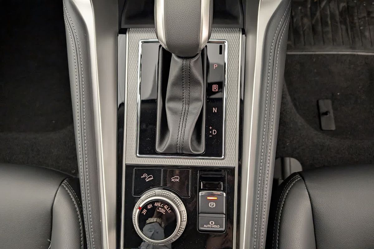 2024 Mitsubishi Pajero Sport Exceed QG