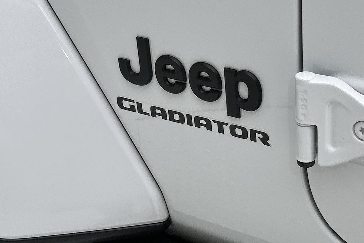 2022 Jeep Gladiator Night Eagle JT All Wheel Drive