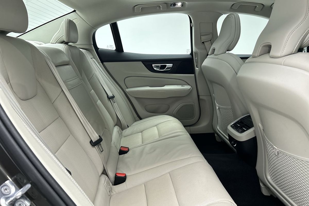 2020 Volvo S60 T5 Inscription