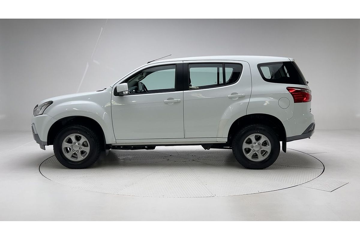 2020 Isuzu MU-X LS-M