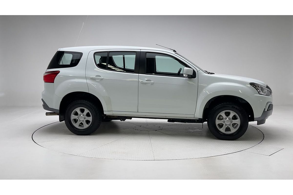 2020 Isuzu MU-X LS-M
