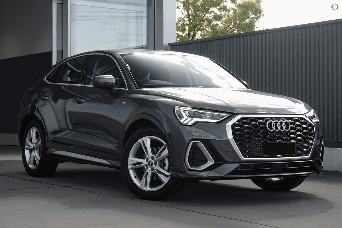 2025 Audi Q3 35 TFSI S line F3