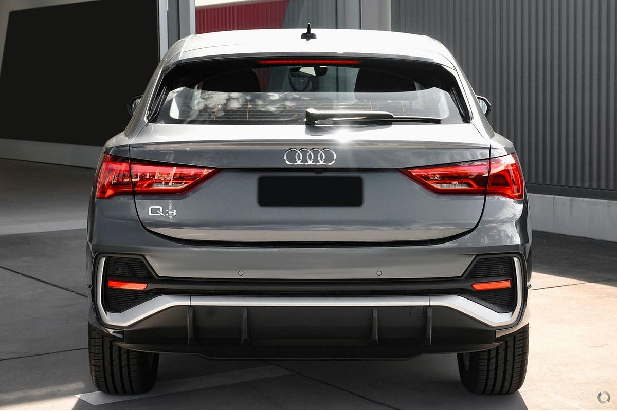2025 Audi Q3 35 TFSI S line F3