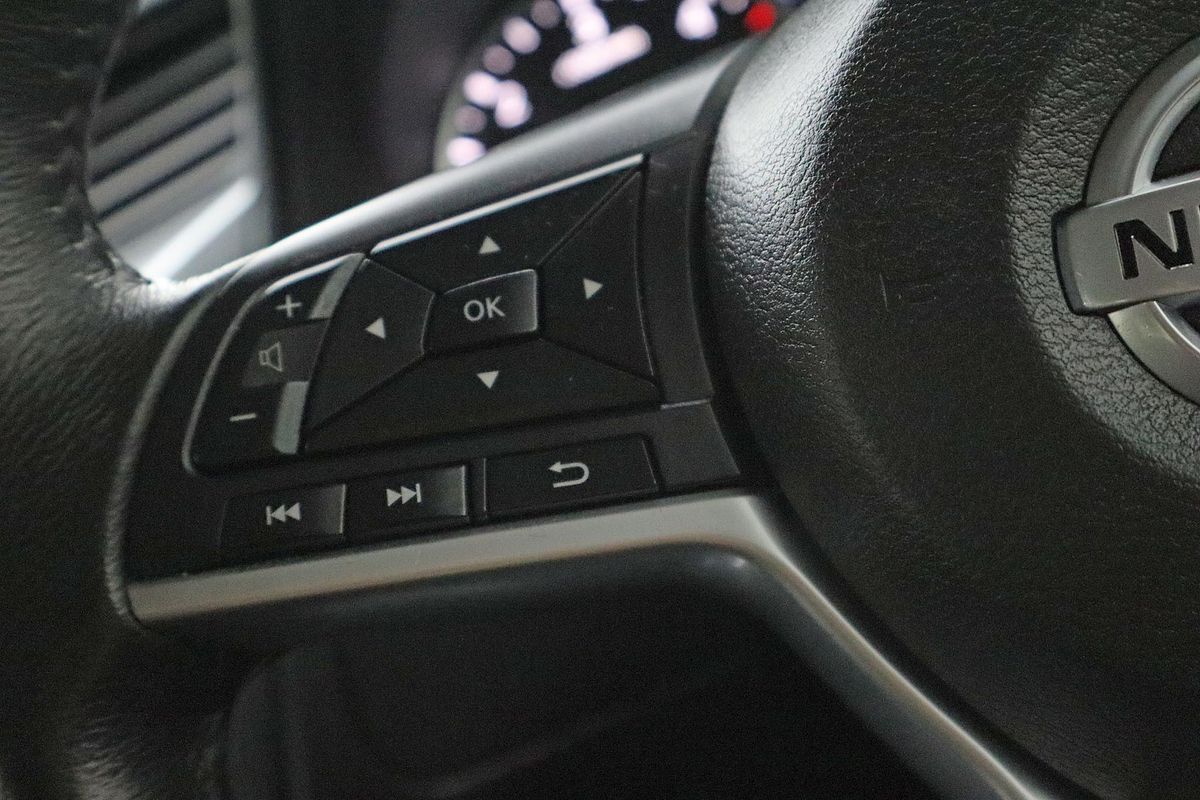 2021 Nissan Navara ST D23 Rear Wheel Drive