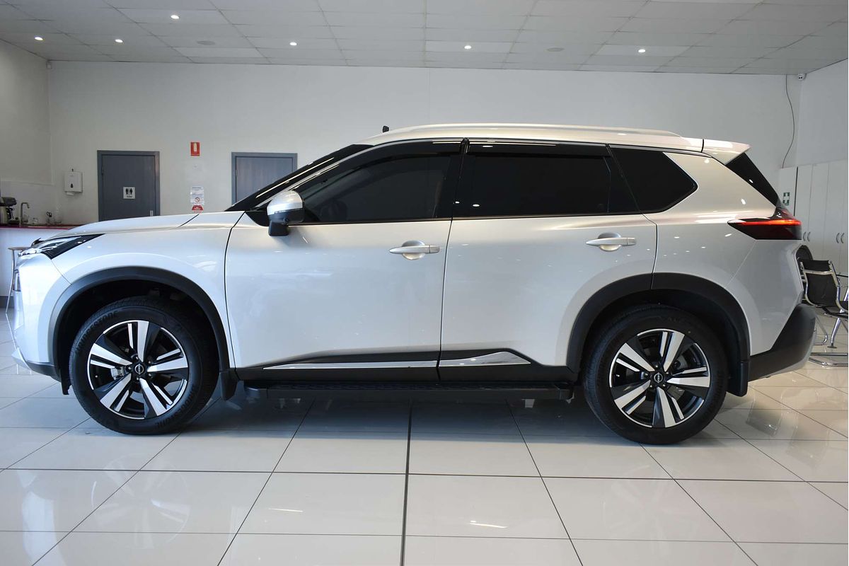 2024 Nissan X-TRAIL Ti-L T33