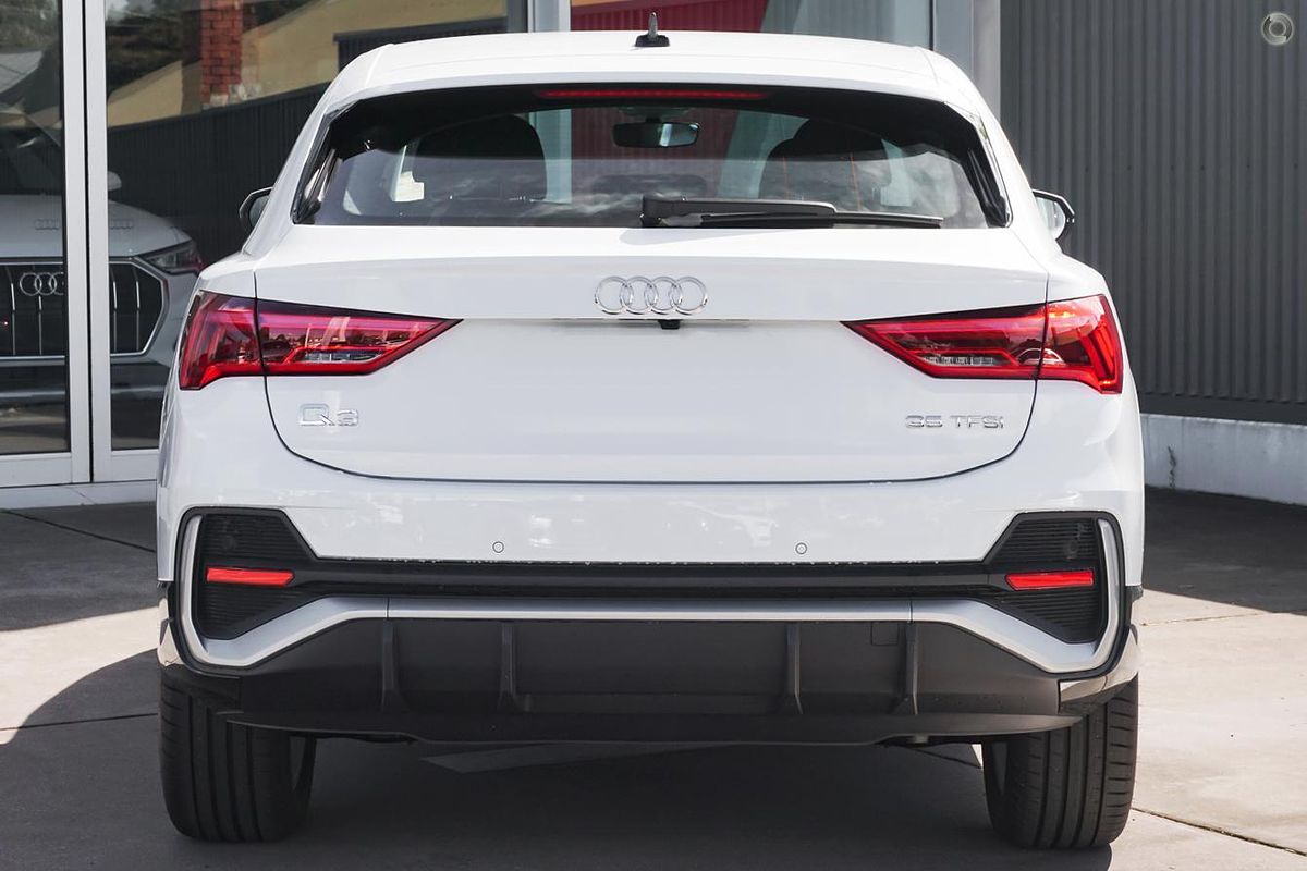 2025 Audi Q3 35 TFSI S line F3