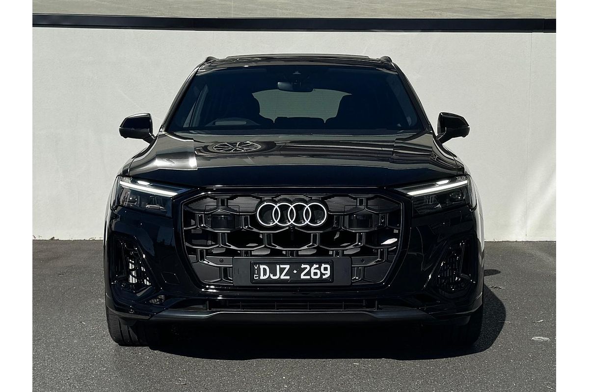 2024 Audi Q7 55 TFSI S line 4M