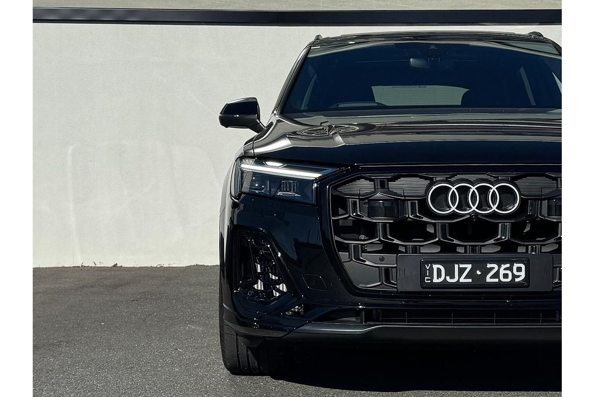2024 Audi Q7 55 TFSI S line 4M