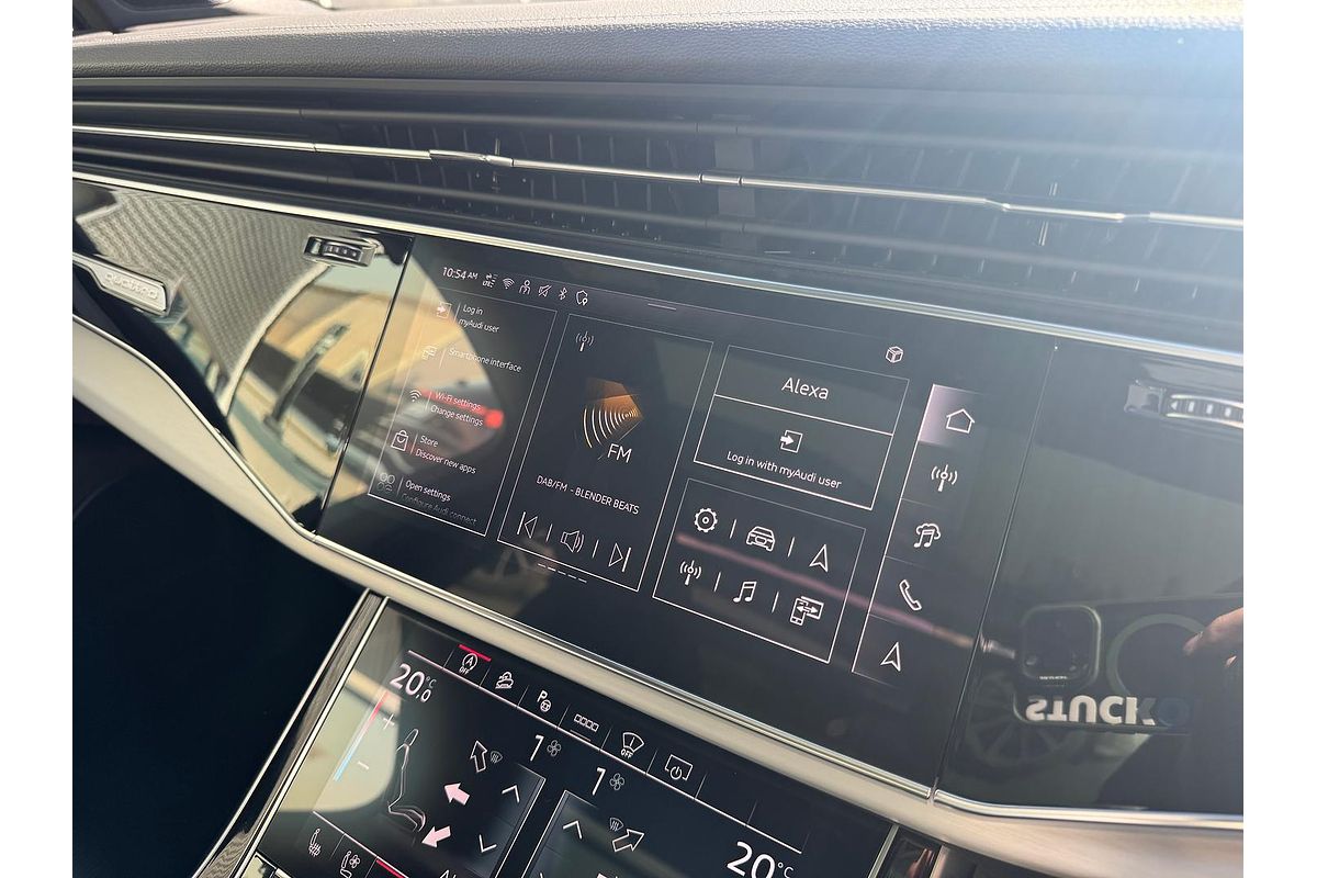 2024 Audi Q7 55 TFSI S line 4M