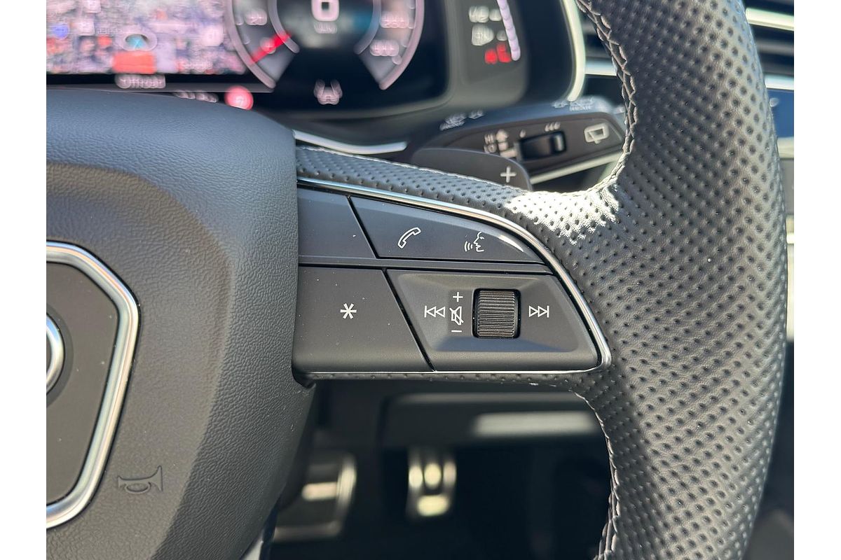 2024 Audi Q7 55 TFSI S line 4M