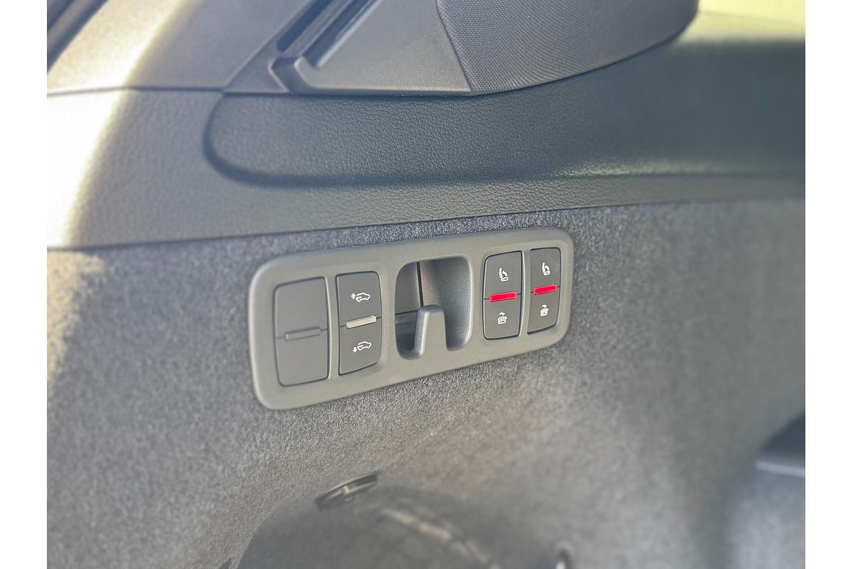 2024 Audi Q7 55 TFSI S line 4M