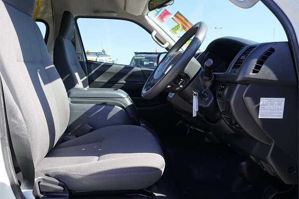 2015 Toyota Hiace Commuter KDH223R