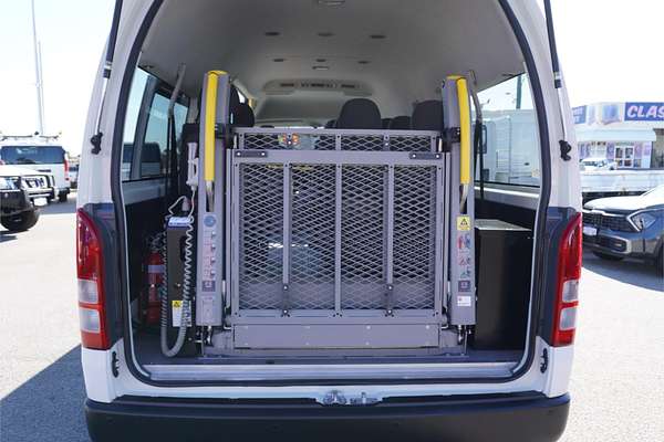 2015 Toyota Hiace Commuter KDH223R