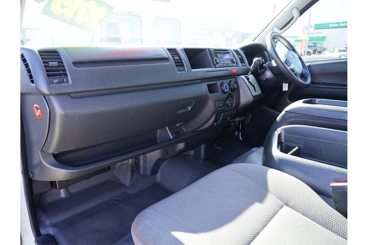 2015 Toyota Hiace Commuter KDH223R