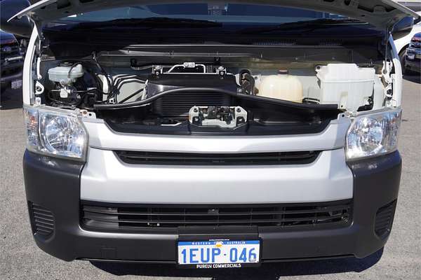 2015 Toyota Hiace Commuter KDH223R