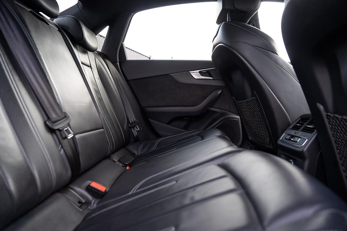 2016 Audi A4 sport B9