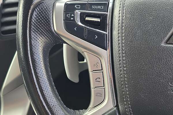 2017 Mitsubishi Pajero Sport Exceed QE