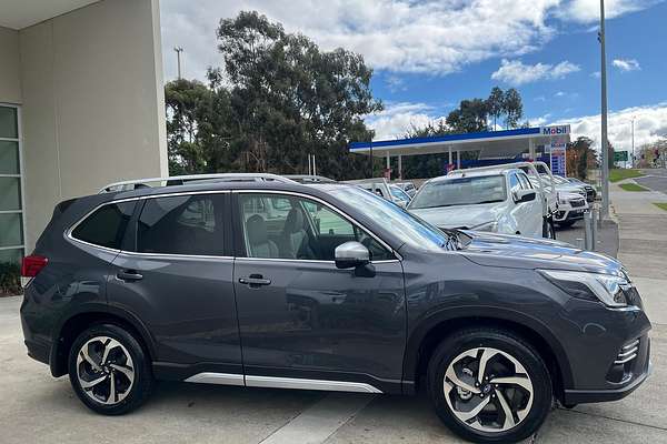 2024 Subaru Forester 2.5i-S S5