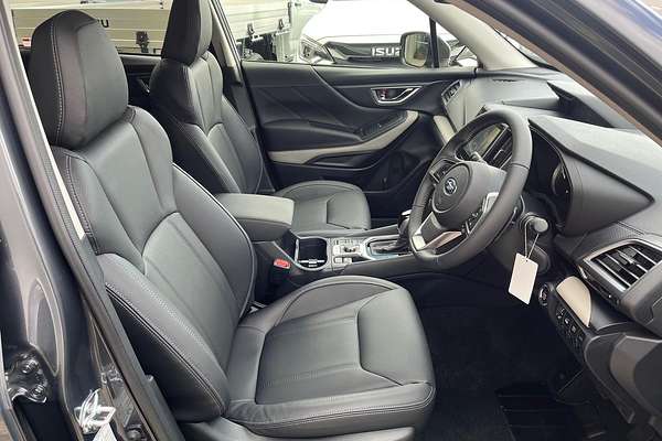2024 Subaru Forester 2.5i-S S5