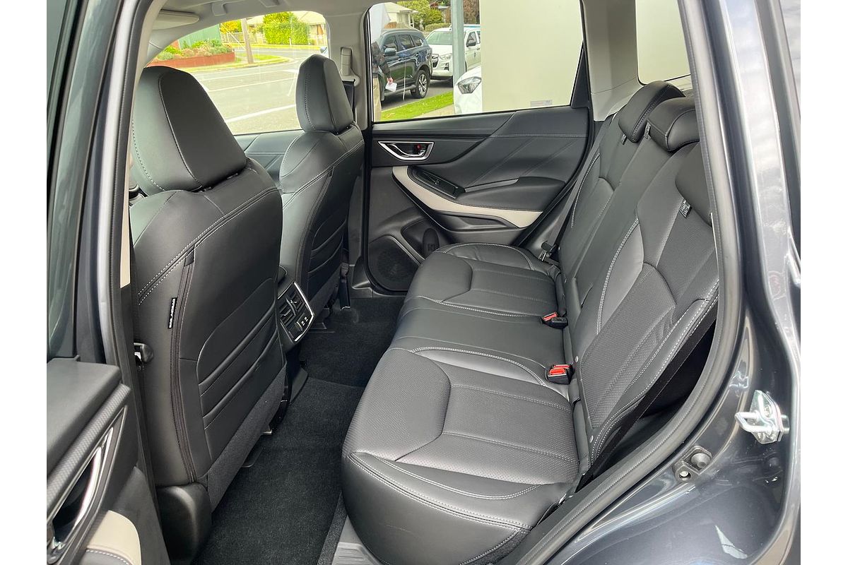 2024 Subaru Forester 2.5i-S S5