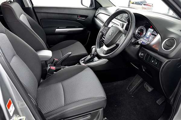2024 Suzuki Vitara LY Series II