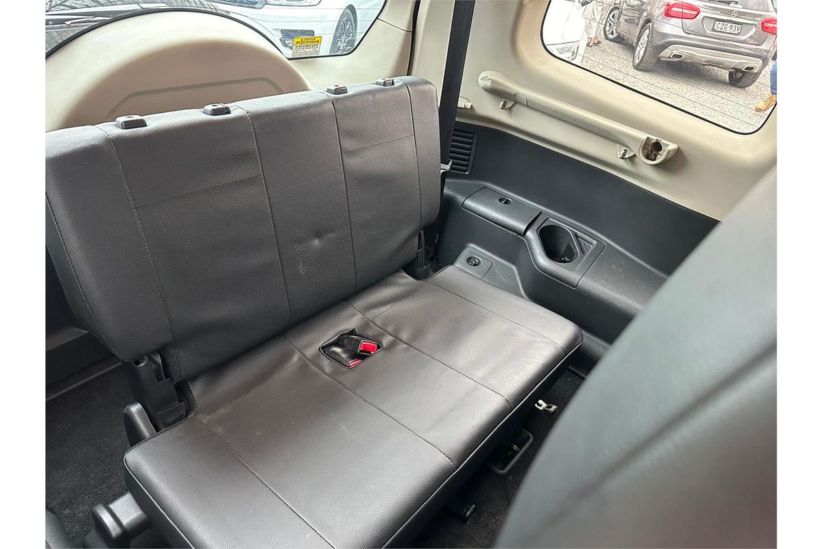 2014 Mitsubishi Pajero VR-X NW