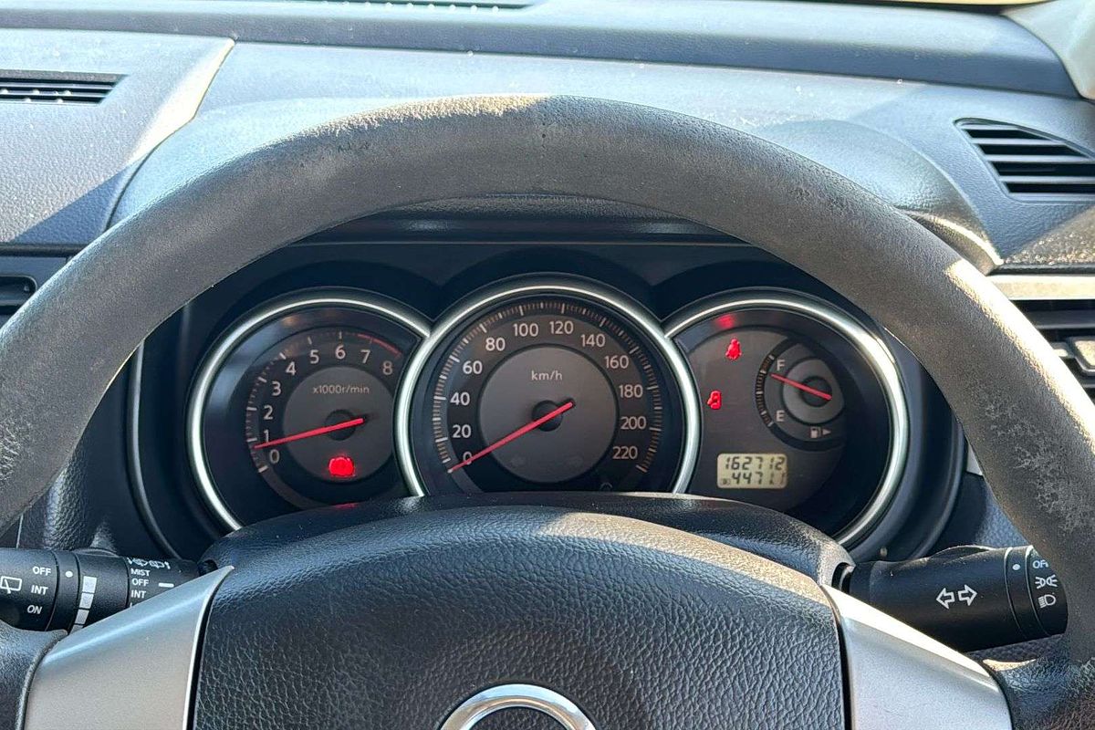 2009 Nissan Tiida ST C11