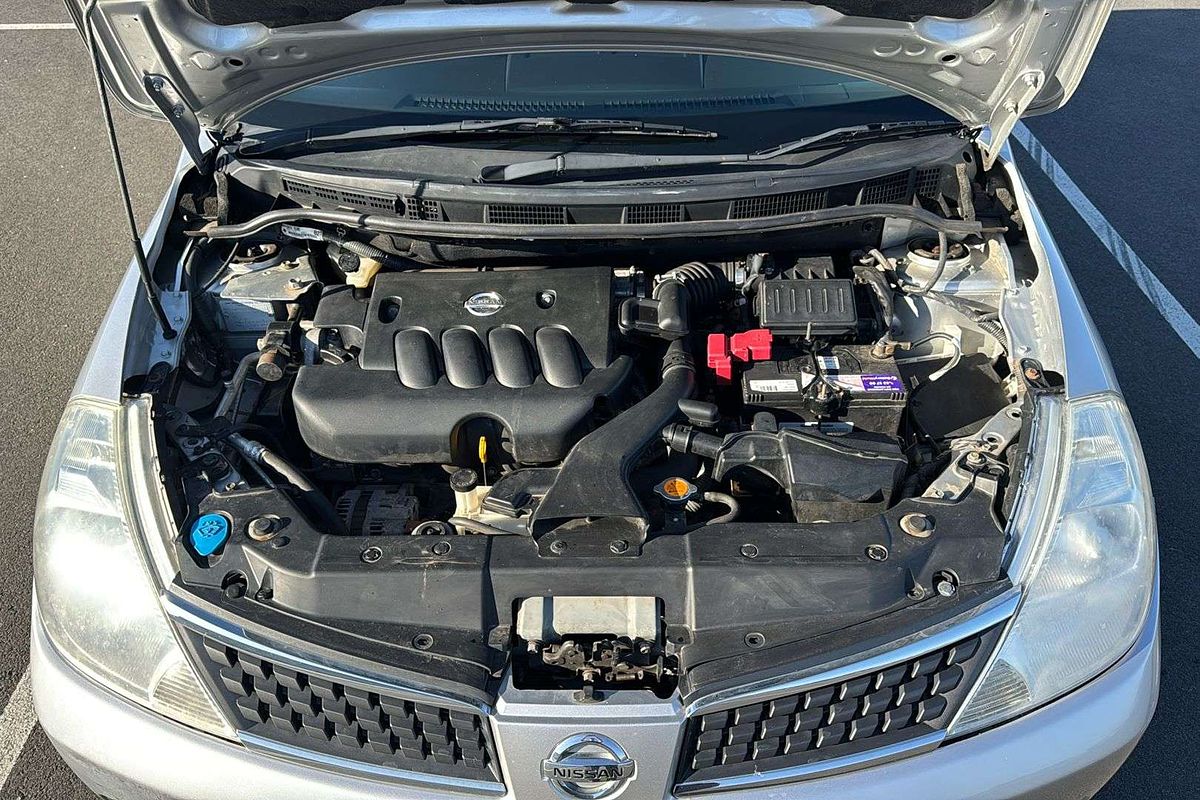 2009 Nissan Tiida ST C11